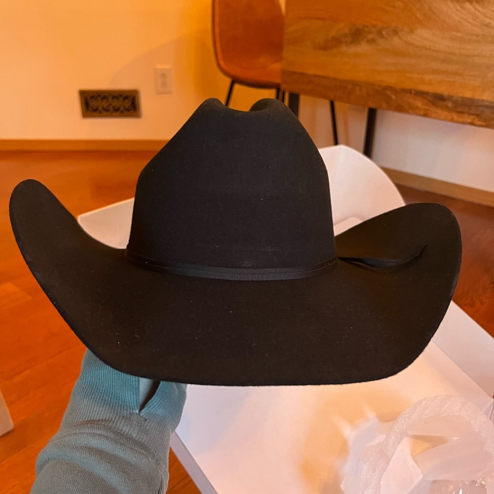 Seager cowboy hat never worn black